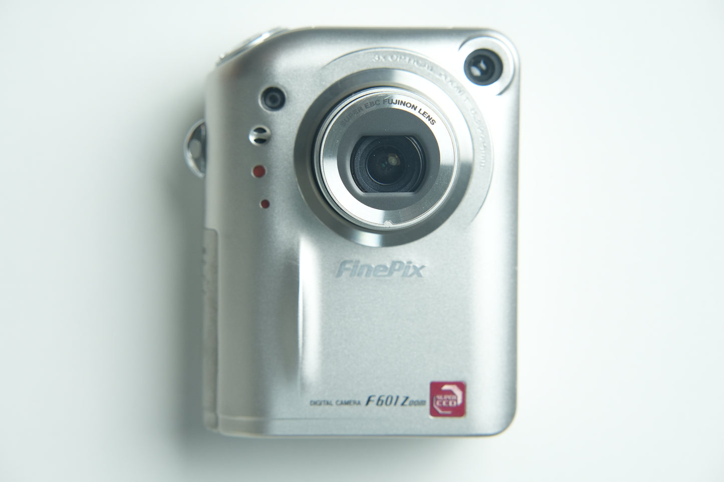 Fujifilm Finepix F601 Zoom Digital Camera - Metallic Silver