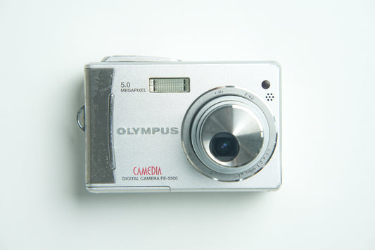 Olympus Camedia FE 5500 Digital Camera - Metallic Silver