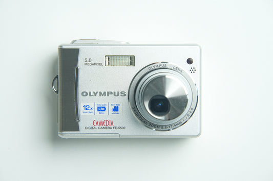 Olympus Camedia FE 5500 Digital Camera - Metallic Silver