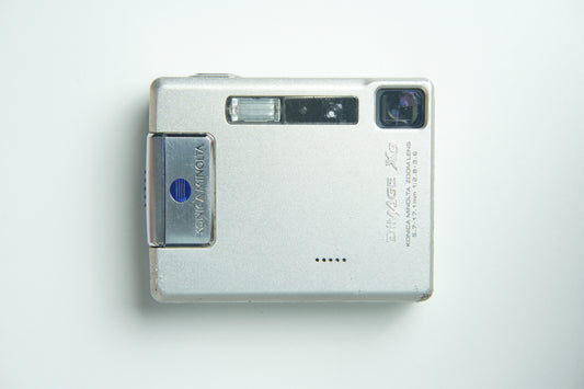 Konica Minolta Dimage Xg Digital Camera  - Silver