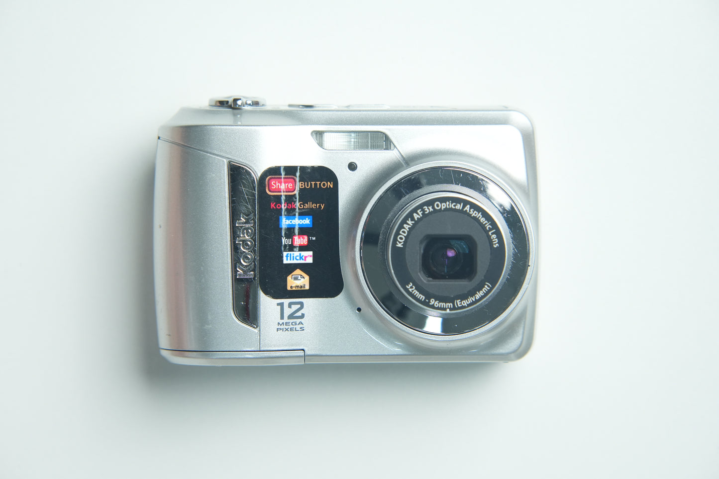 Kodak EasyShare C143 Digital Camera - Silver