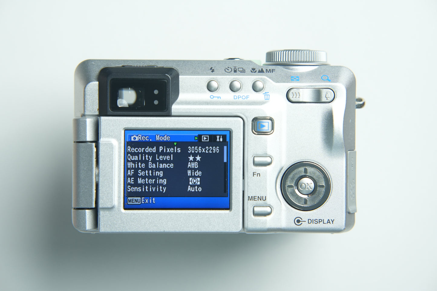 Pentax Optio 750Z Digital Camera - Silver