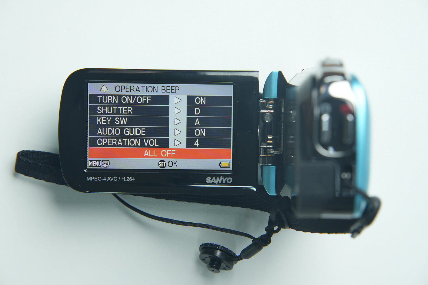 Sanyo Xacti GH1 Camcorder - Metallic Blue