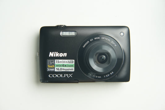 Nikon Coolpix S4200 Digital Camera - Black