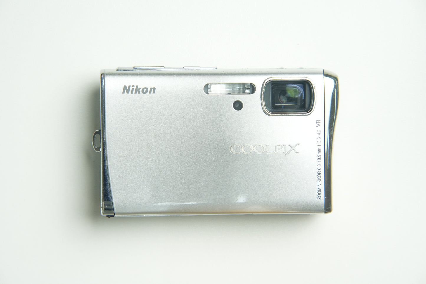 Nikon Coolpix S500 Digital Camera - Silver