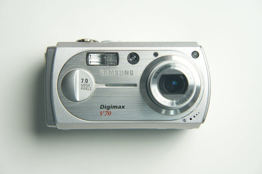 Samsung Digimax V70 Digital Camera - Silver