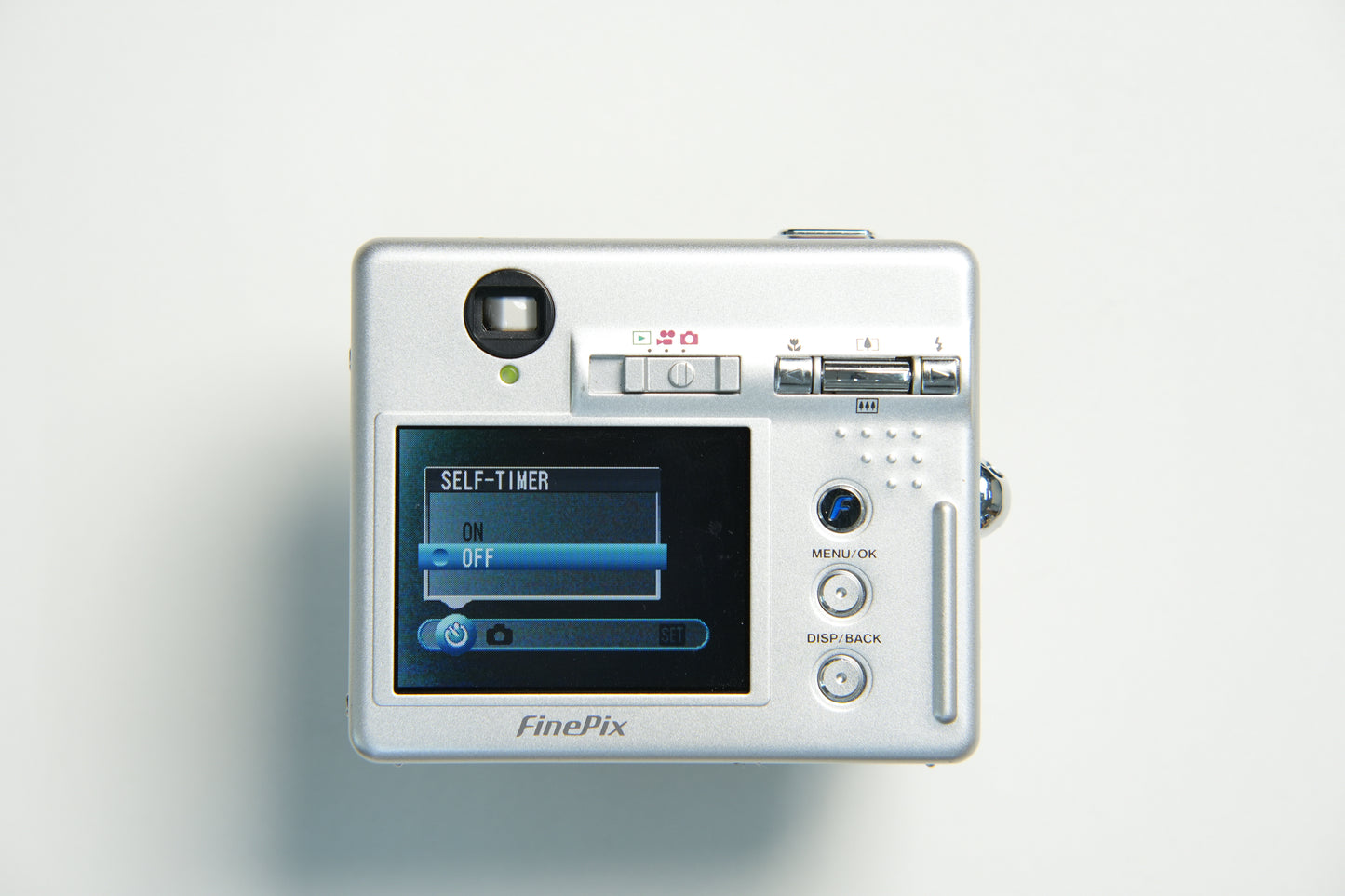 Fujifilm Finepix F440 Digital Camera - Silver