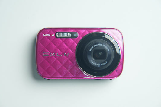 Casio Exilim Ex 10 Digital Camera - Gloss Pink