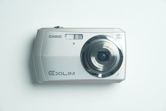 Casio Exilim EX-Z16 DIgital Camera - Metallic Silver