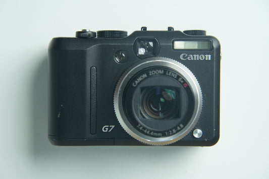 Canon PowerShot G7 Digital Camera - Black