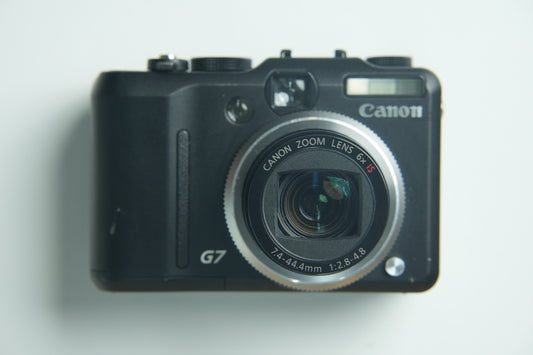 Canon PowerShot G7 Digital Camera - Black