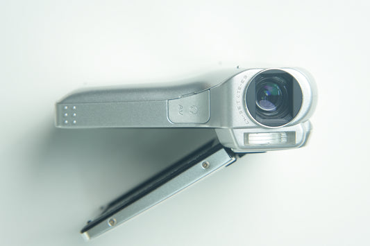 Sanyo Xacti CG6 Camcorder - Silver