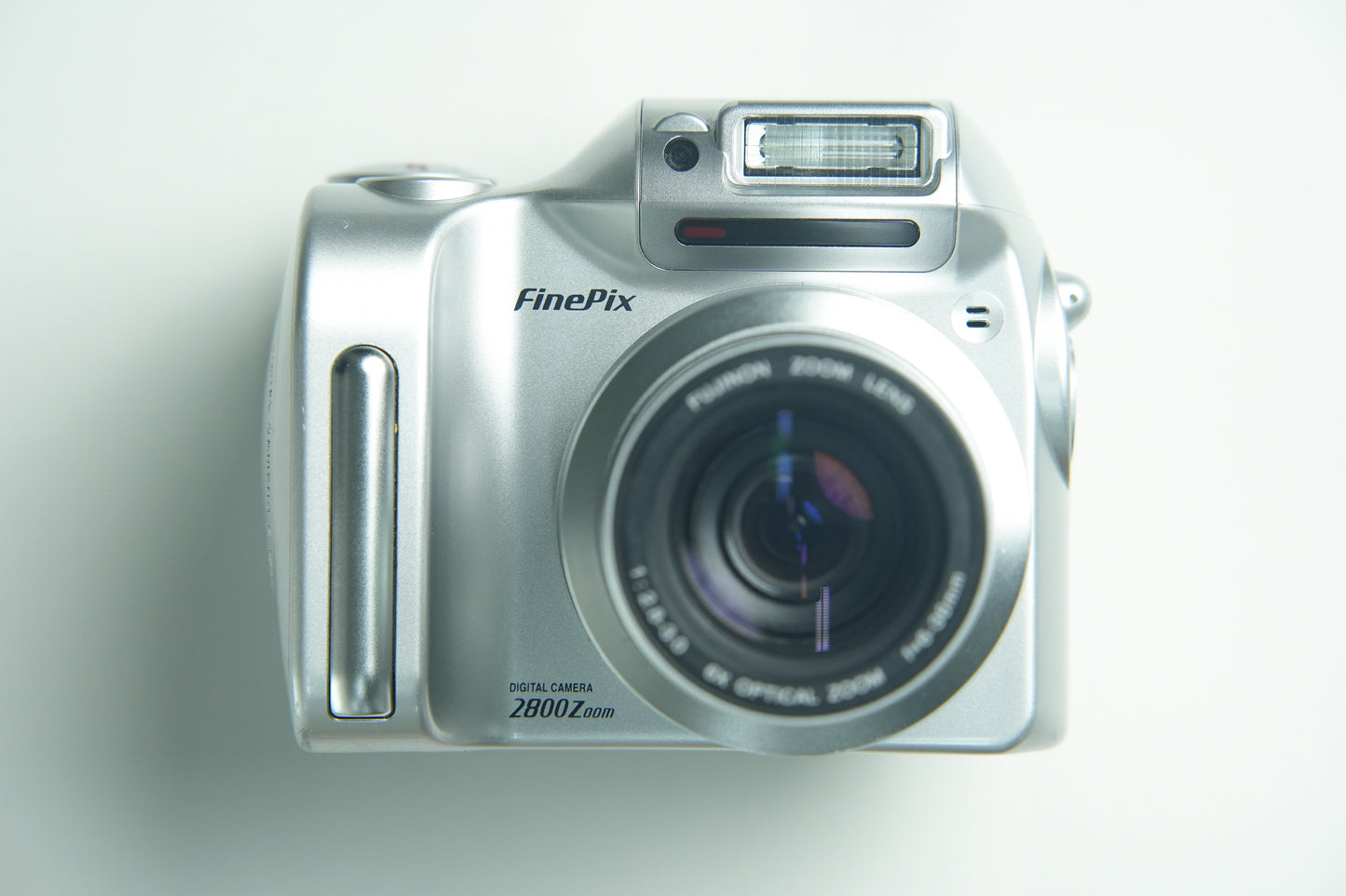 Fujifilm FinePix 2800 Zoom Digital Camera - Silver